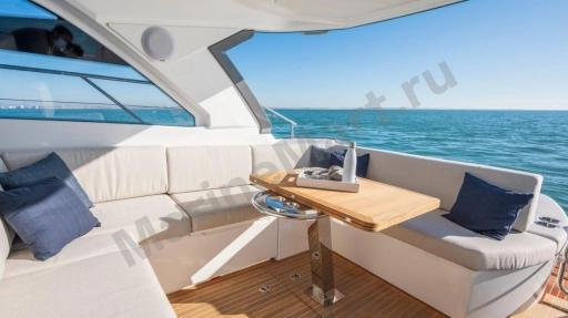 Моторная яхта BENETEAU GRAN TURISMO 41