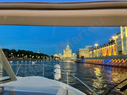 Аренда катера с капитаном в Москве