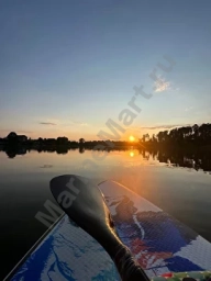 Сплав на сапах на закате в Подмосковье