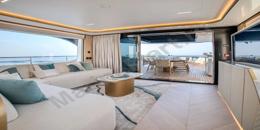 Majesty 100 Terrace