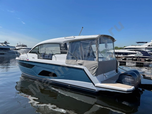 Sealine C335 V
