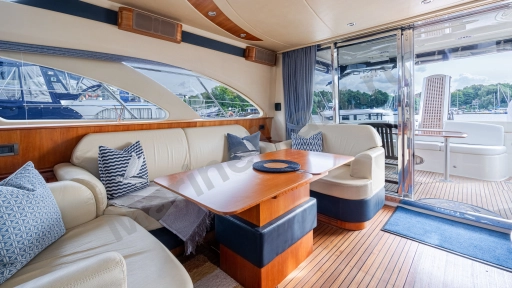 Azimut 50
