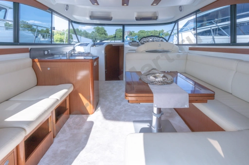 BENETEAU ANTARES 42