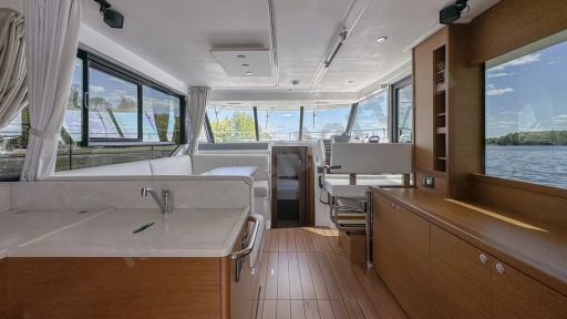BENETEAU SWIFT TRAWLER 41 FLY