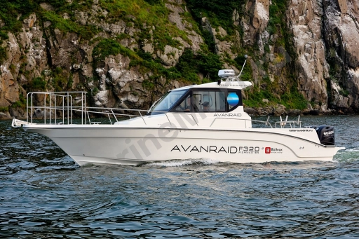 Катер AVANRAID F320 FISHMASTER с Suzuki 2хDF200ATX/AZX KITAF06