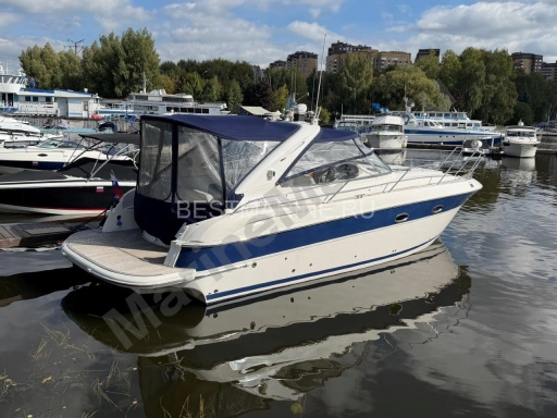 Моторная яхта Bavaria 33 Sport