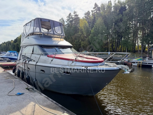 Моторная яхта Meridian 341