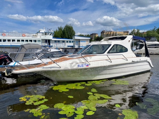 Моторный катер Corvet 750